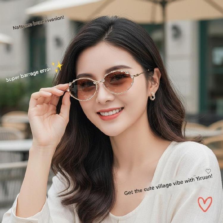 Trendy Elegant Sunglasses Crystal Embellished Metal Frame Polarized Lens Lightweight Design For Birthday Girl