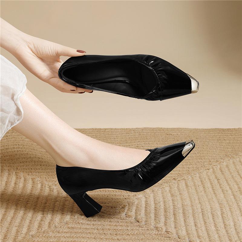 Light Luxury Black High Heels Fashion High-end Early Spring Single Shoes Thick Heel One Pedal Comfortable Versatile Light Mouth Women's Shoes