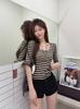 Retro Striped U-neck Short-sleeved T-shirt Women's Summer New Korean Version Temperament Slim-fitting Five-quarter-sleeved Medium-sleeved Top
