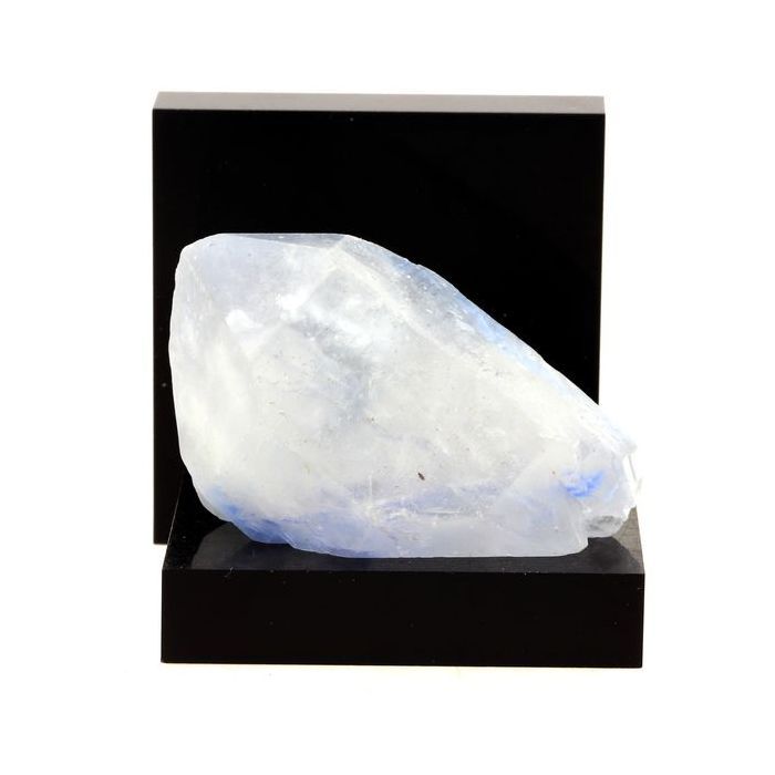 Pierres et Minéraux. Quartz + Dumortierite. 349.0 ct. Vaca Morta quarry, Bahia, Brésil.