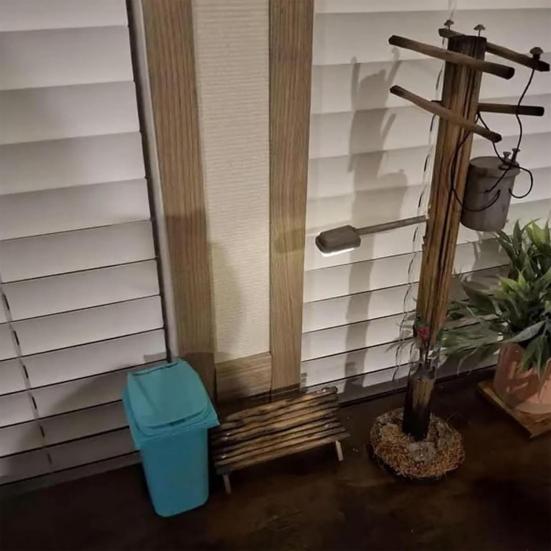 Yousheng Streetlight Desk Lamp Vintage DIY Handmade Miniature LED Post Light Home Office Bedroom Tabletop 3D Streetlight Model Decoration Ornament