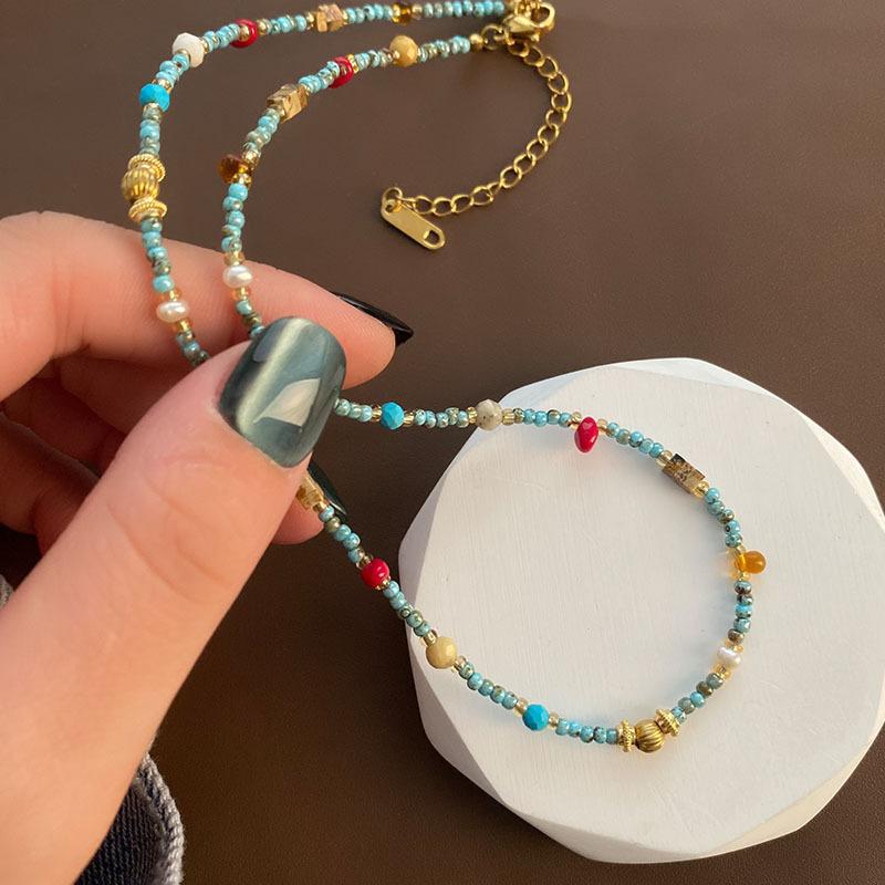 Collana clavicolare con perline di pietra naturale turchese per donna, gioielli di lusso di nicchia