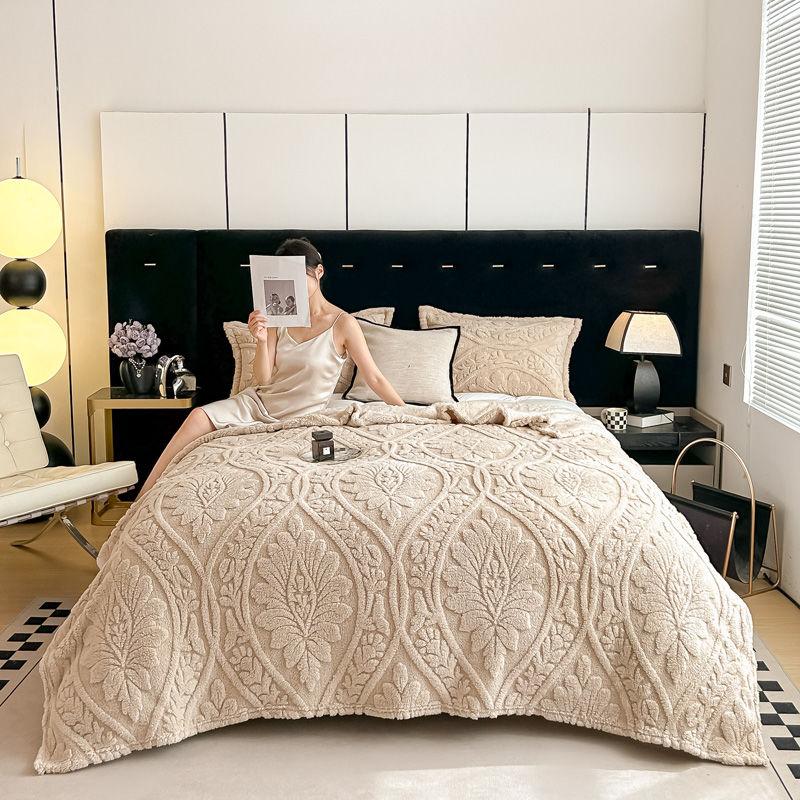 

Ультрамягкое стеганое одеяло - Легкое и портативное, Идеально для дневного сна в офисе, Кемпинга в машине, Использования на кровати и диване Одеяло для кровати, Уютный домашний аксессуар 200 * 230cm [Single Blanket]