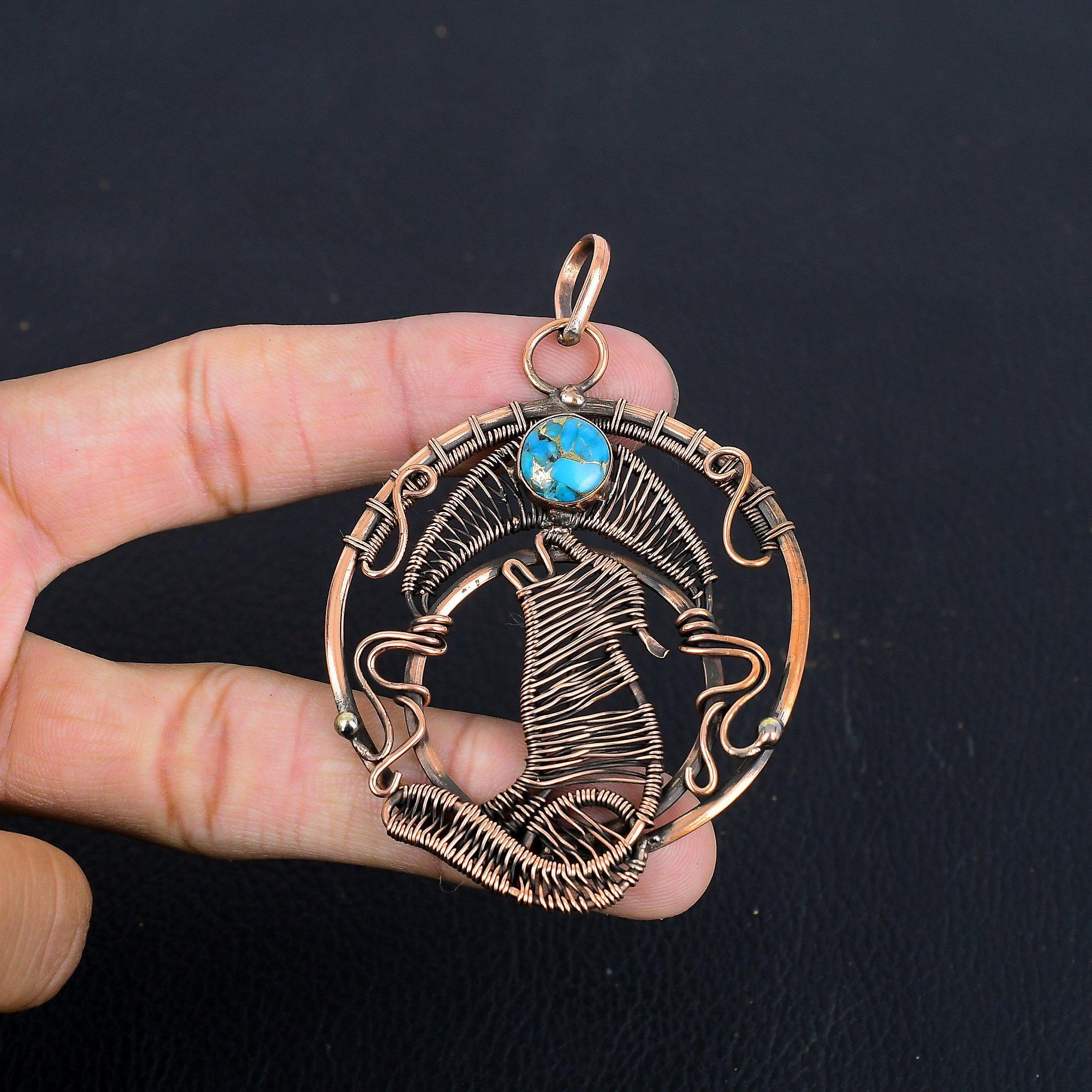 

Подвеска из голубой медной бирюзы ручной работы, обмотанная медной проволокой 999 пробы, антикварное украшение, для подарка на помолвку