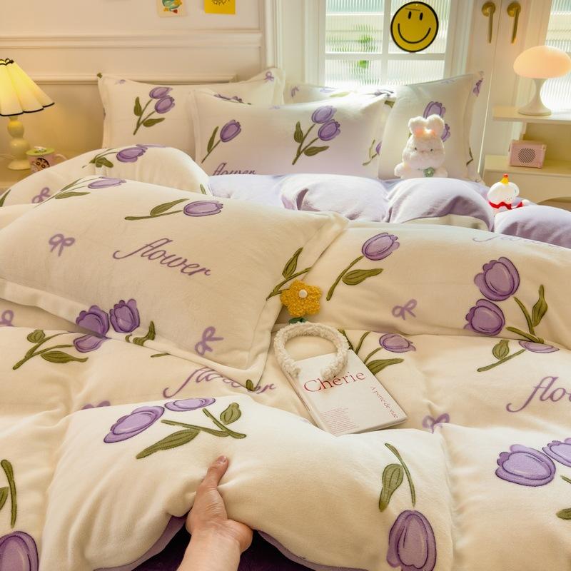 

Утолщенный комплект из четырех предметов из молочного флиса, коралловый фланелевый двусторонний флисовый простыня, пододеяльник, комплект из трех предметов с шапкой для кровати 150 * 200cm single quilt cover