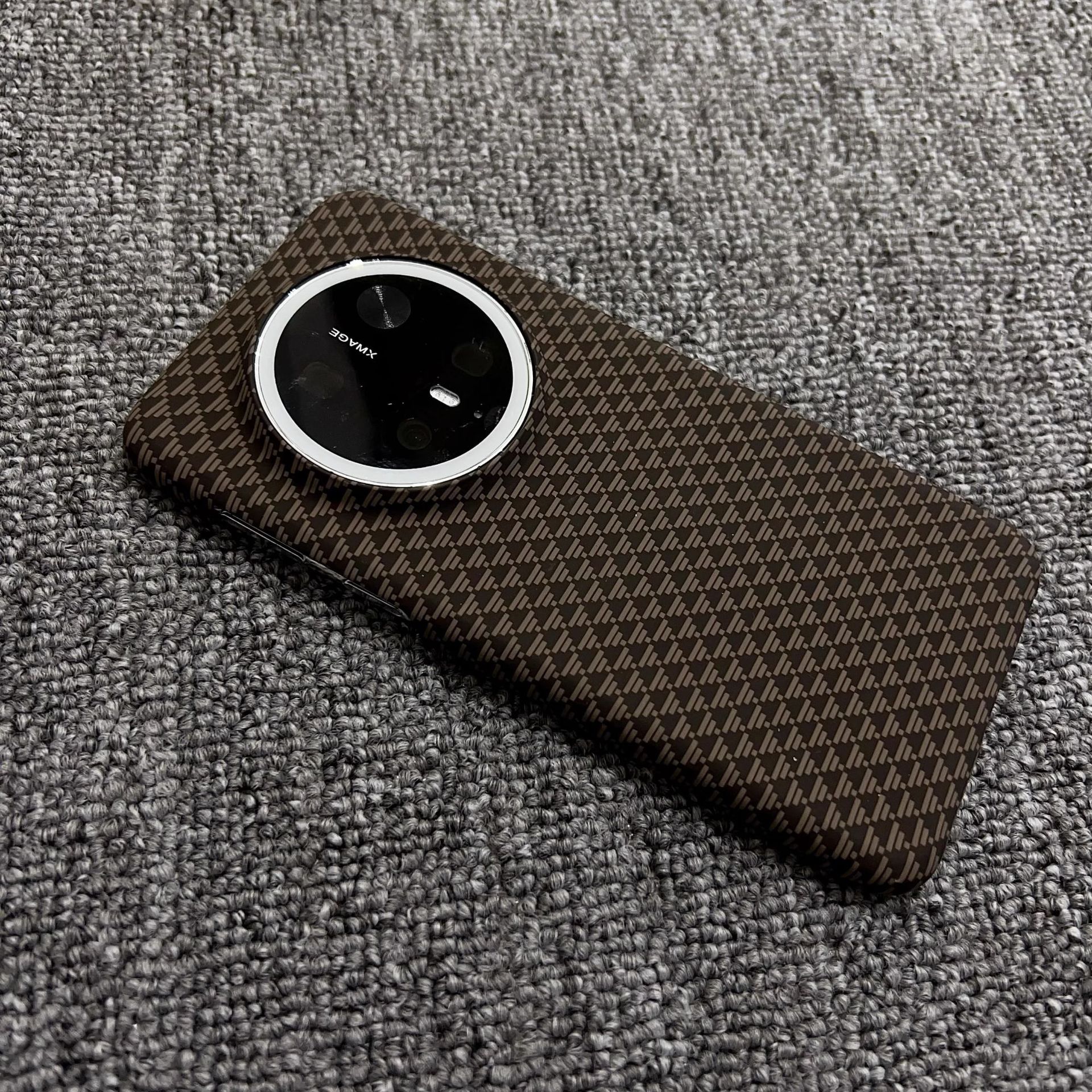 Applicable to Huawei P80pro carbon fiber magnetic mobile phone case matte MATE70 half pack ultra-thin mate60 protective case huawei pura80
