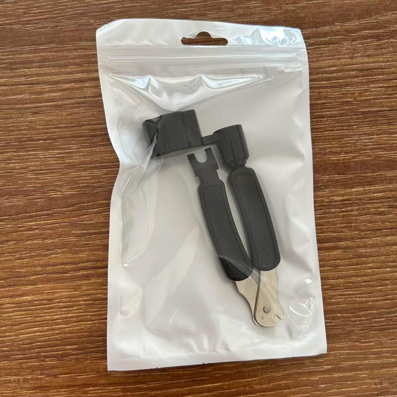 

Набор инструментов 3-в-1 для акустической гитары: Резак, Моталка, Подъемник, Пин-пуллер. Идеально для обслуживания акустико-электрической гитары.