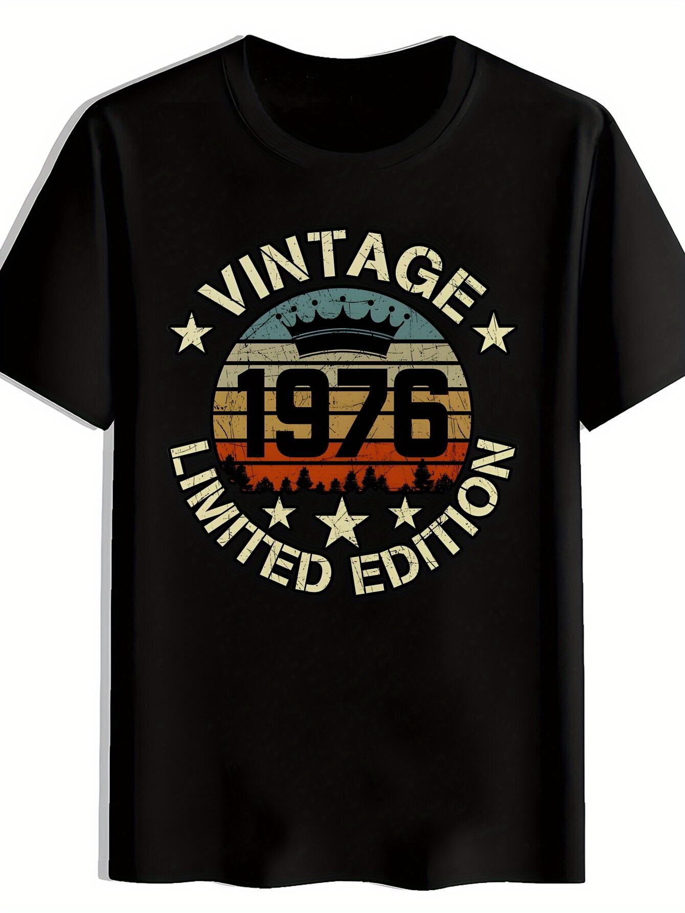 

Vintage 1976 Limited Edition Retro Graphic T-shirt - Black Relaxed Fit Short Sleeve Tee with Sunset Pine Tree Design XXXL