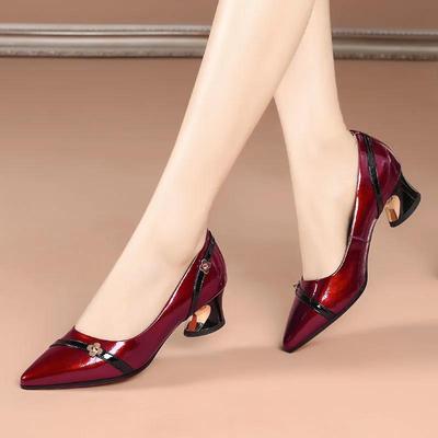 Damen Luxus Schuhe Elegante Mittlere Absätze Party PU Leder Spitze Pumps Damen Hochzeits Schuhe