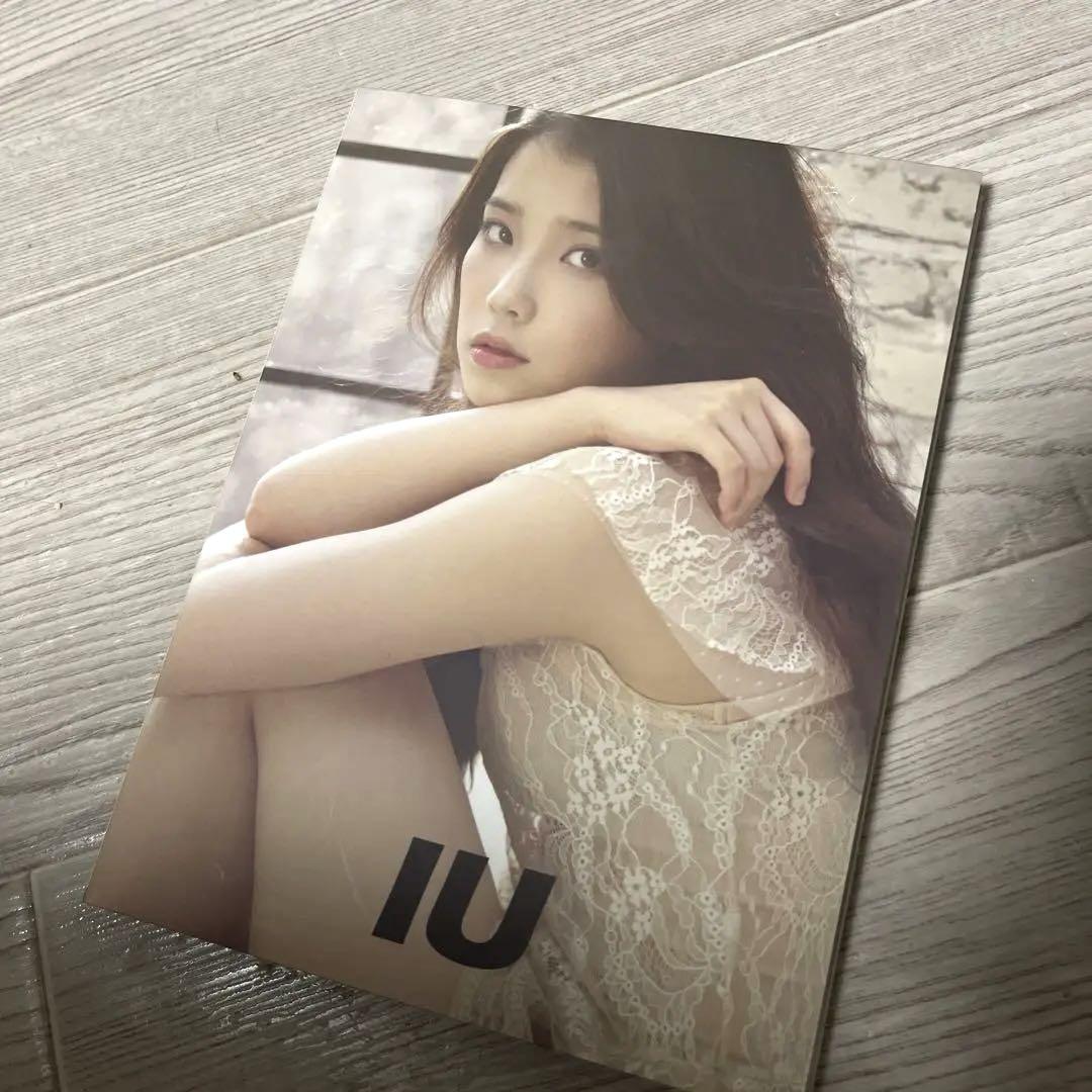 

[USED] IU Good Day (Japanese Ver.) CD/DVD Set