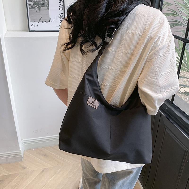 Lightweight Nylon Bag Large Capacity Women's Shoulder Oblique Span Bag College Student Class Schoolbag Leisure Versatile College