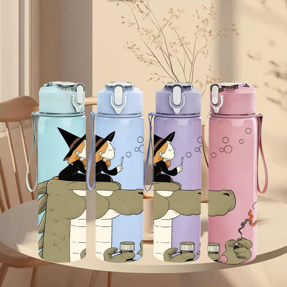 1PC Wizard Crocodile Cartoon 750ml Color Plastic Sports Water Bottle Leakproof Flip Straw Lid Suitable for Sports Office Home Use