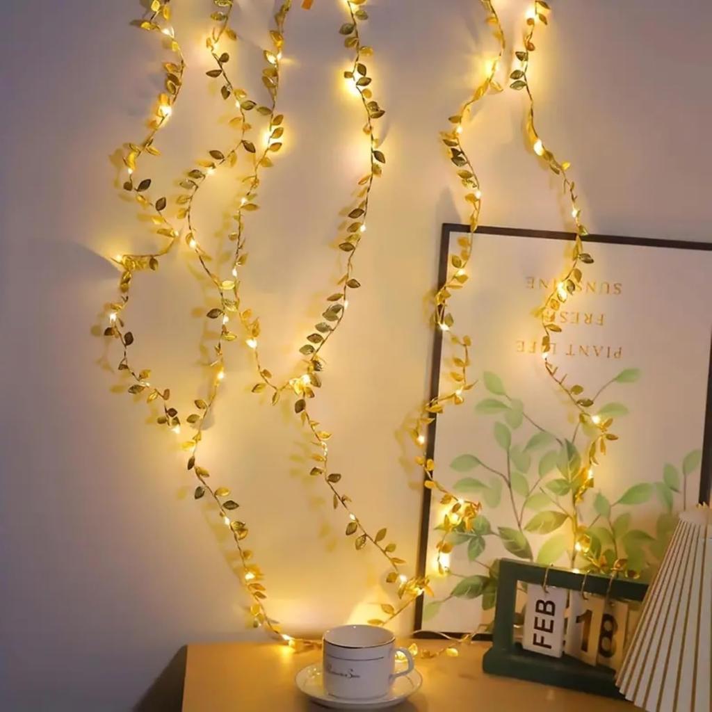 Fairy LED String Lights Maple Leaf Red Berry Ivy Vine Wreath Garland Light For Xmas Wedding Home Courtyard Indoor Party Romantic Atmosphere Decoration