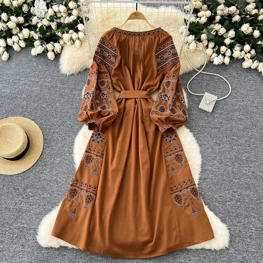 Damen Langarm Laternenärmel Maxikleid Elegant V-Ausschnitt Schick Bestickt Langes Kleid Lässig Bandage Bohemian Kleid