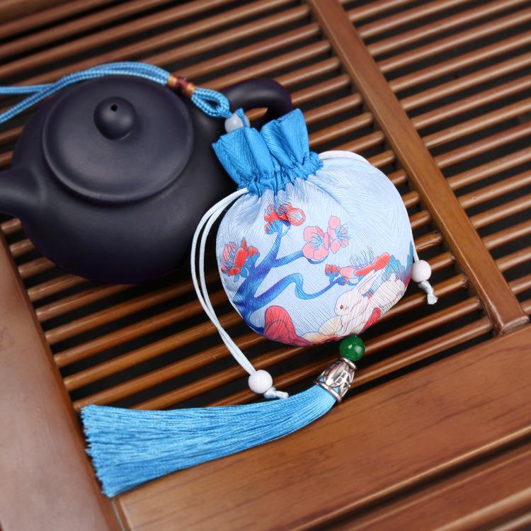 Embroidered Lavender Sachet: Dragon Boat Festival Car Pendant, Mosquito Repellent for Babies and Kids