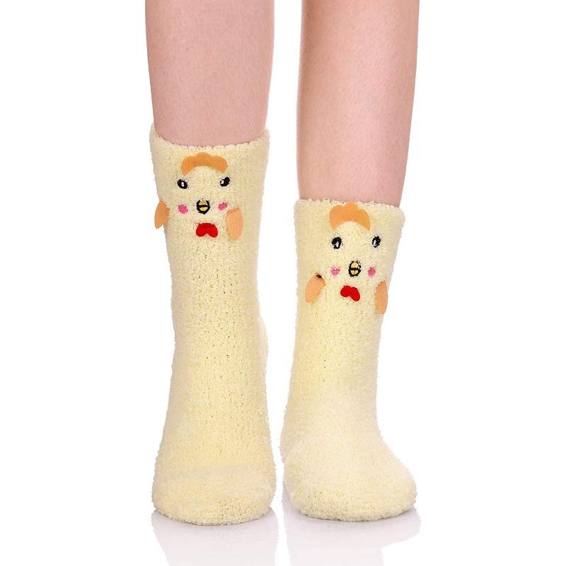 Autumn and winter women's socks, cute animal giraffe cat coral fleece sleeping floor slippers socks winter thermal socks