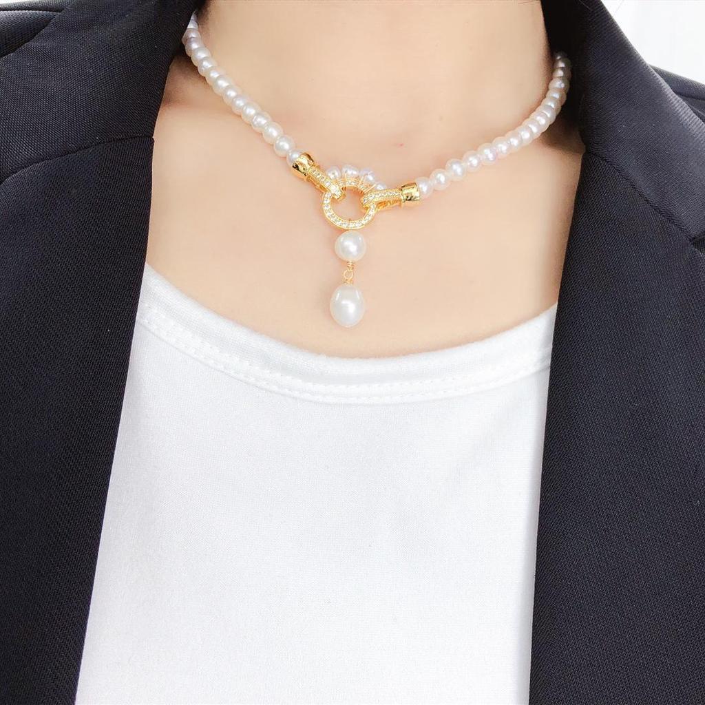 Zhuji Freshwater Pearl Necklace - White, Versatile Fashion Jewelry with Exquisite Luster for Women.