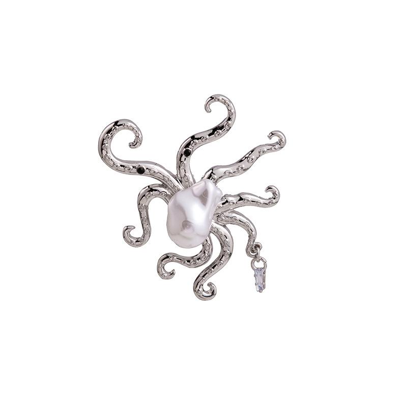Luxury Baroque Pearl Octopus Brooch: Elegant Metal Marine-Inspired Accessory