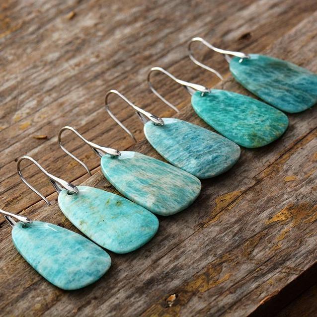 High End Tianhe Stone Pendant Earrings with Elegant Geometric Shapes, Popular European and American Jewelry Accessories