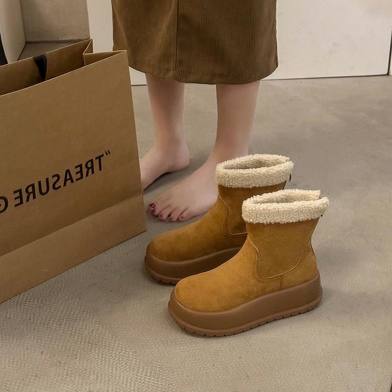 Thick-soled Snow Boots Women's Winter New Ugly Cute Bread Fluffy Short Boots Retro Velvet Warm Cotton Shoes