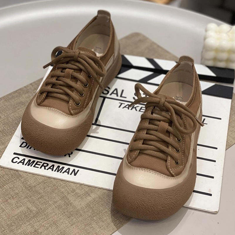 Pantofi simpli cu platformă pantofi casual pentru femei 2025 primăvară și toamnă noi pantofi de skate cu șireturi la modă retro literari și versatili pantofi albi