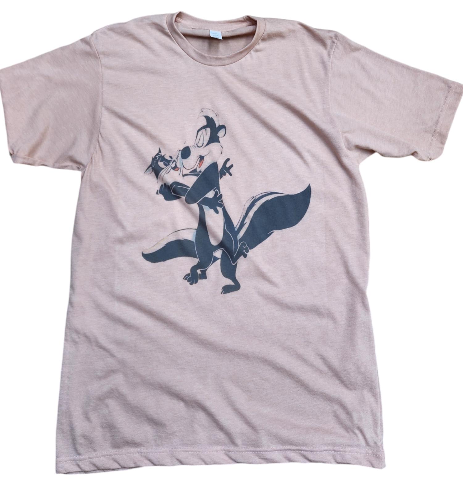 Looney Tunes Pepe Le Pew TShirt Retro  Vintage peach color Soft Style gift Unisex T-Shirt S