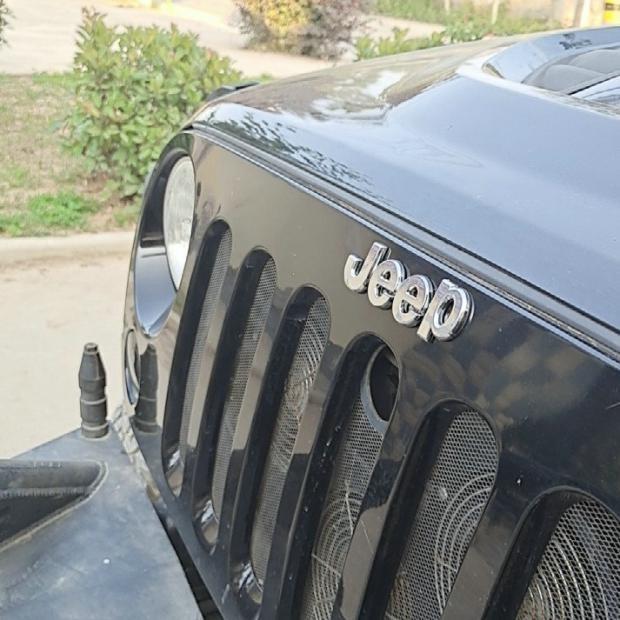 Suitable for Jeep Compass Wrangler Modified Metal Logo 3D Stereo Body Car Sticker