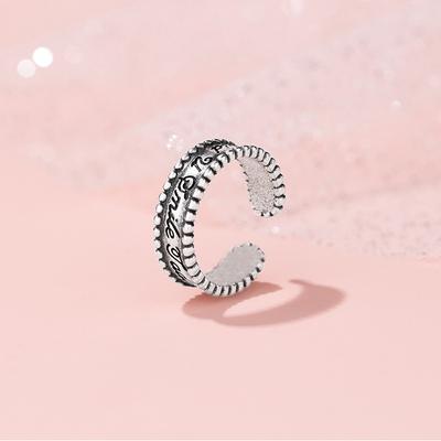 Brief Ring Feminine Einfache Temperament Wind Alte Metall Öffnung Einstellbare Ring