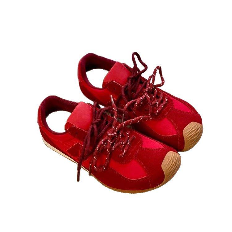 Pantofi de skate albi pentru femei cu înălțime crescută pentru toamna 2024 - cu talpă groasă, ușori, respirabili, adidași casual versatili