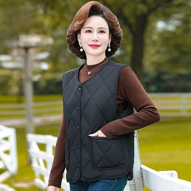 Spring, Autumn and Winter New Lamb Plush Vest Outer Coat Retro Style Vest Women's Fur Integrated Vest Thick