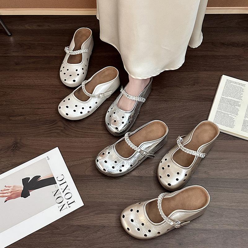 Rhinestone fairy skirt bag head sandals summer fashion wear niche design sense hollow buckle empty single shoes