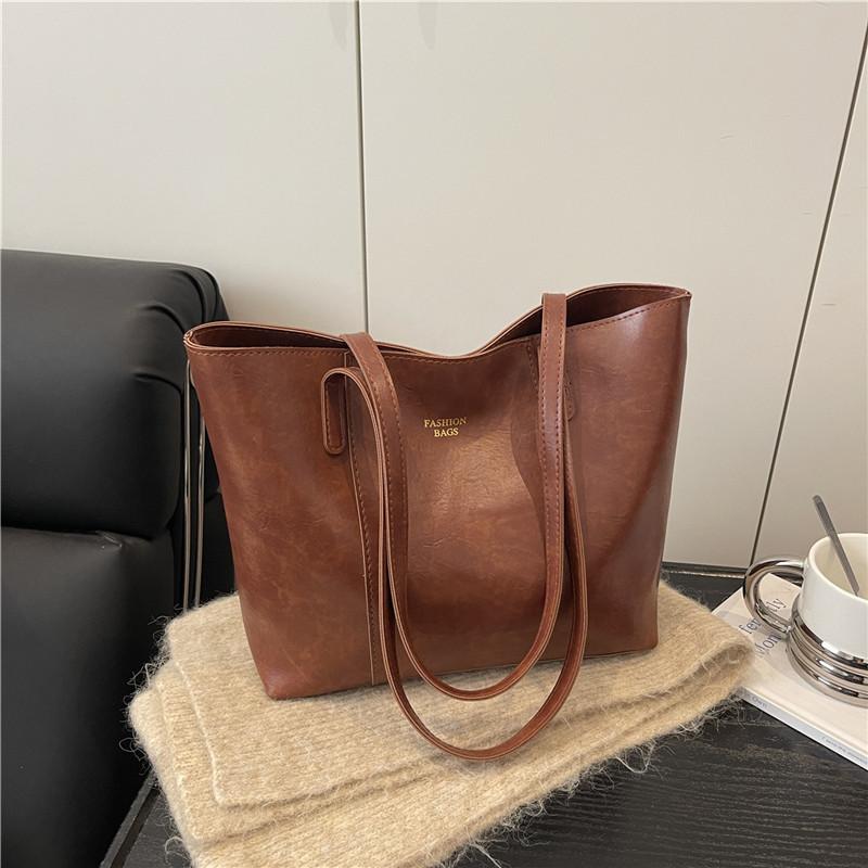 Large Capacity Faux Leather Tote Bag for Women Minimalist Casual Commute Shoulder Handbag