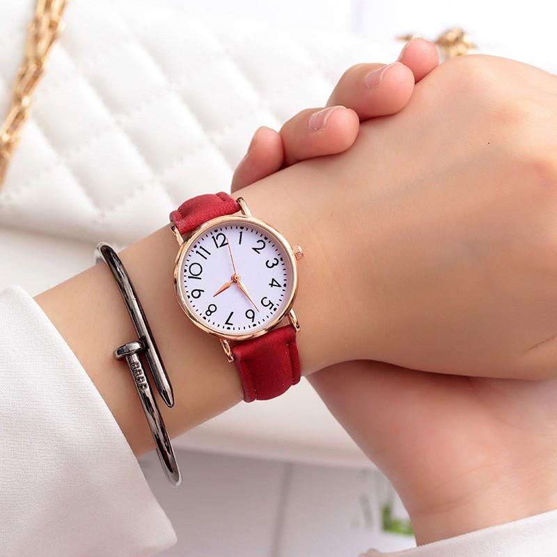 Small Wind, Fresh, Fashionable And Simple Trend Harajuku Small Dial, Starry Sky, Male And Female Students Table