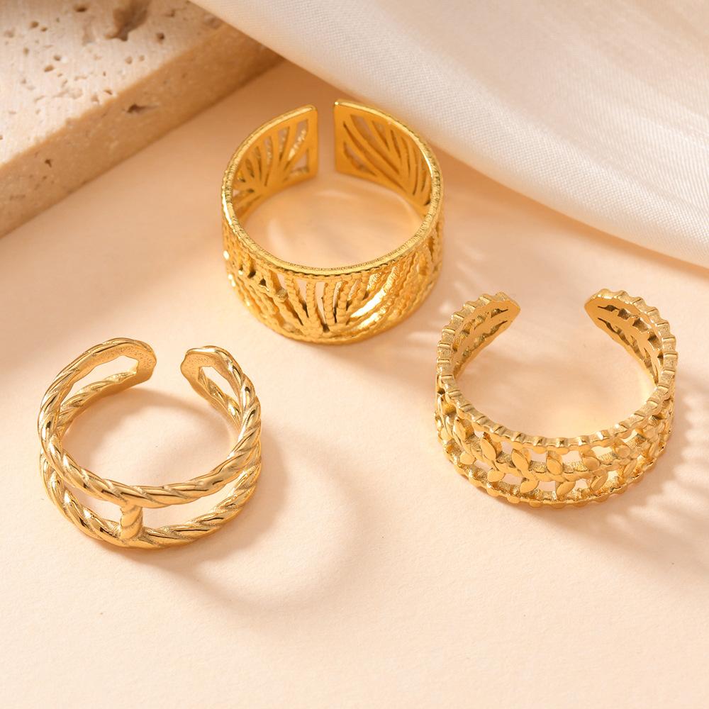 New Stainless Steel Ring Hydraulic Hollow Stacking Ring Fashion Vacuum Electroplated 18k Gold Titanium Steel Jewelry