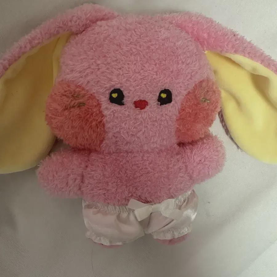 

NewJeans Бунини