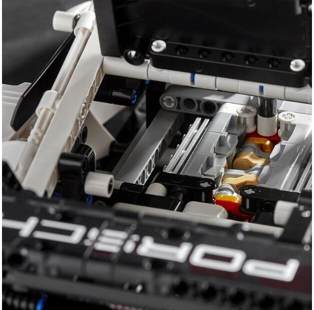 LEGO Technic 42096 Porsche 911 RSR