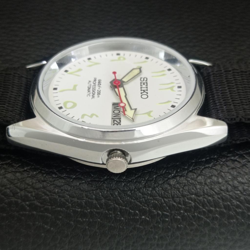 REFURBISHED VINTAGE SEIKO AUTOMATIC 6309A JAPAN MENS WHITE DIAL WATCH A442725-1