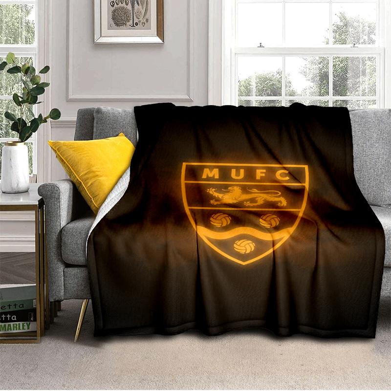 Football Crest Printed Throws Blanket Soft Flannel Blankets for Couch Bed Gifts for Men Women Picnic blanket Christmas gifts