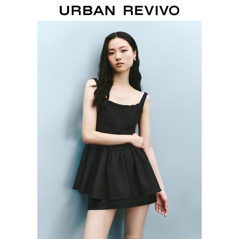 

Женское короткое платье-майка в балетном стиле UR M