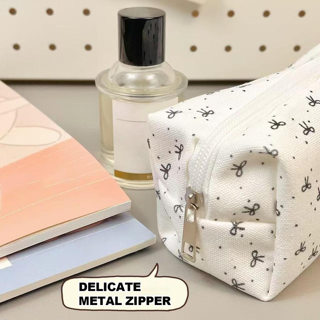 Portable Black White Bow Pencil Case Simple Girl Student Makeup Bag Large Capacity Stationery Storage Bag Student Stationery
