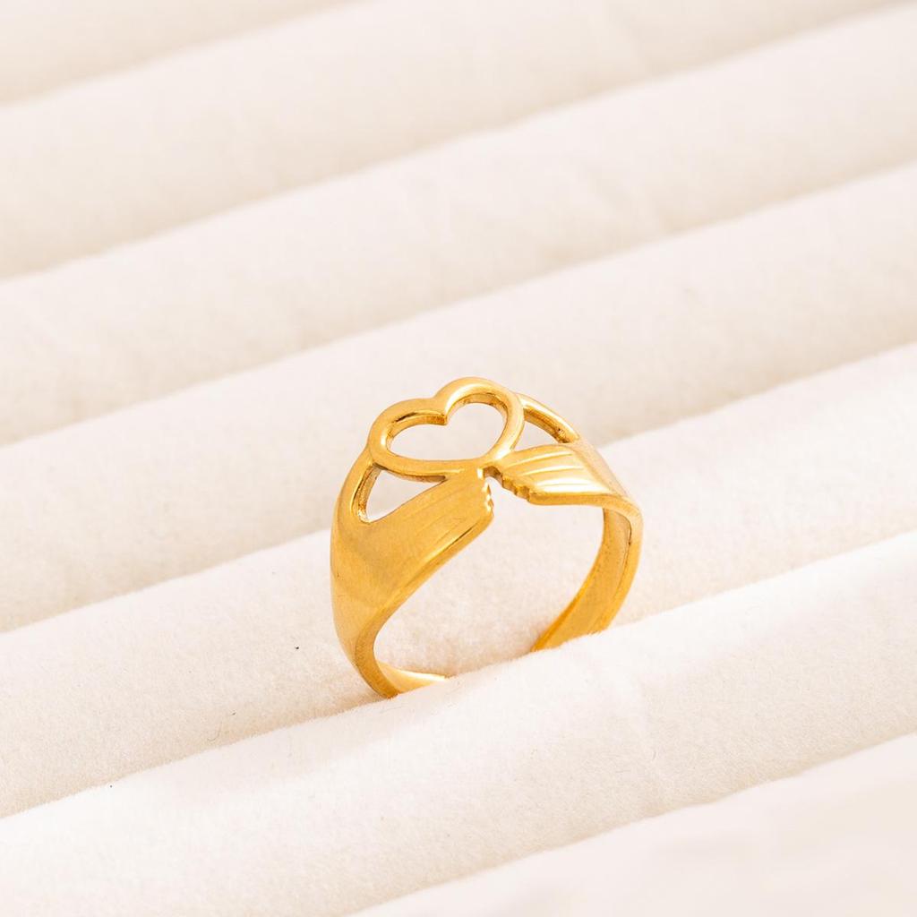 Heart Shaped Stainless Steel Geometric Hollow Ring - Colorfast Titanium Steel with Vacuum Electroplating Finish