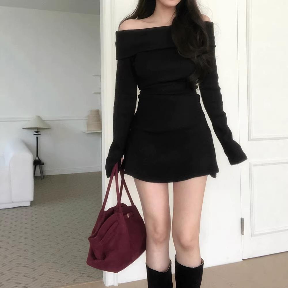 Auf Lager 2025 Herbst/Winter Koreanischer Stil One-Shoulder Strick Woll Bodycon Kleid