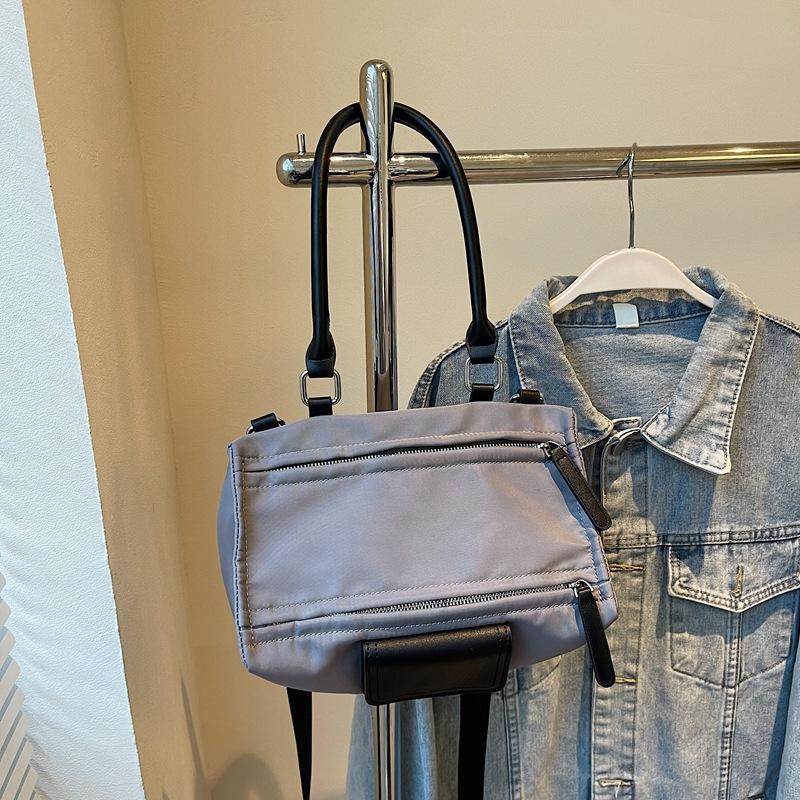 

New Women s Bag, Nylon Cloth Versatile Fashion. сірий колір