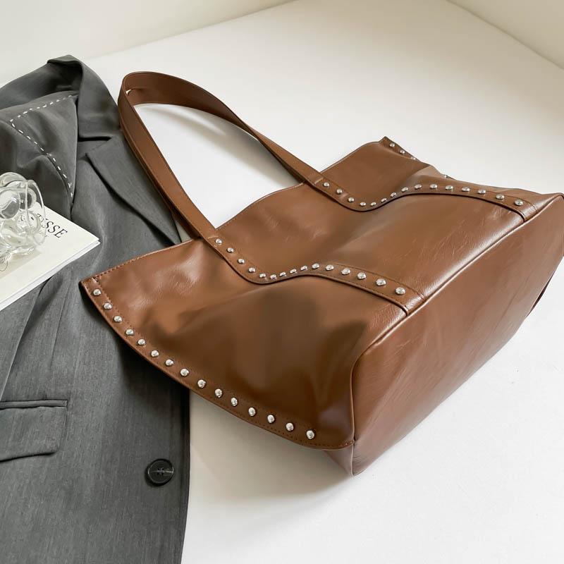 Borsa Tote in Ecopelle Borchiata Borsa a Spalla Oversize da Donna con Design Elegante Grande Capacità Borsa con Borchie