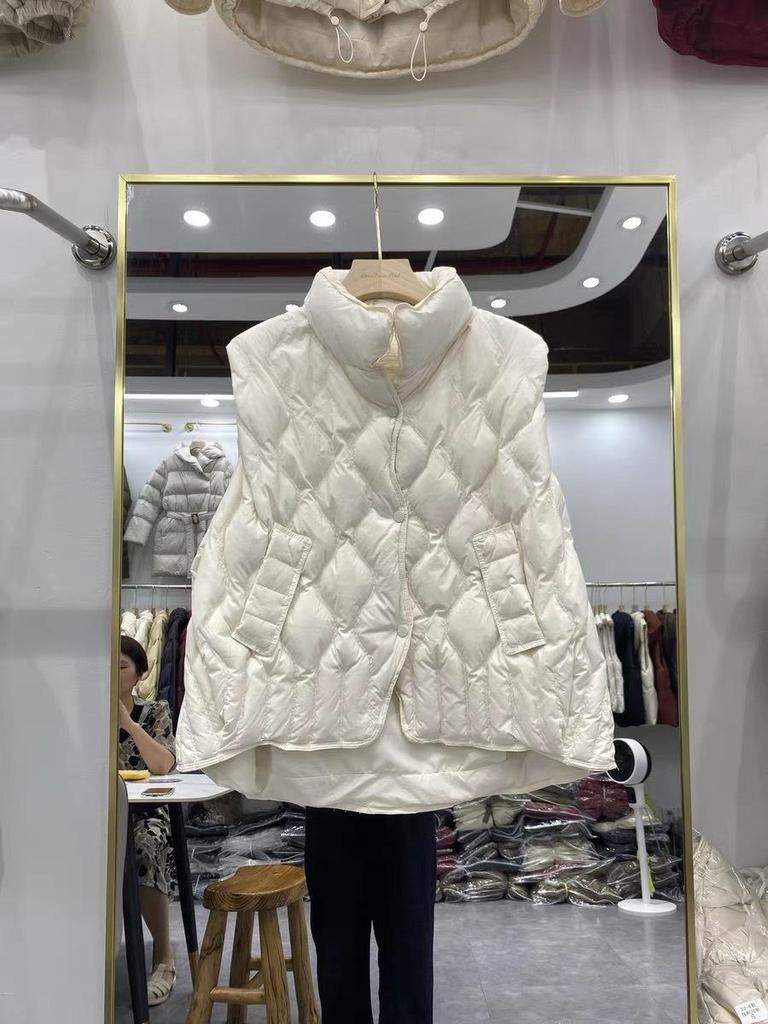 Women's Stand Collar White Duck Down Vest, 2026 Autumn/Winter Collection - Fashionable, Warm, Short Jacket
