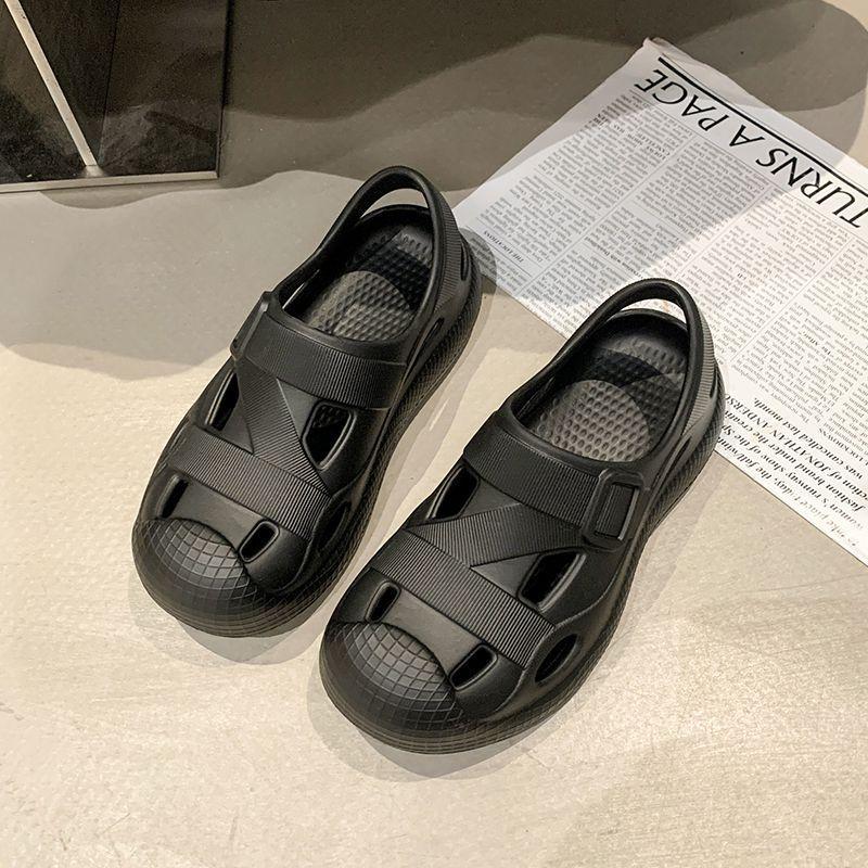 Beach shoes casual quick-drying hole shoes summer new sandals women's thick sole soft sole comfortable and breathable