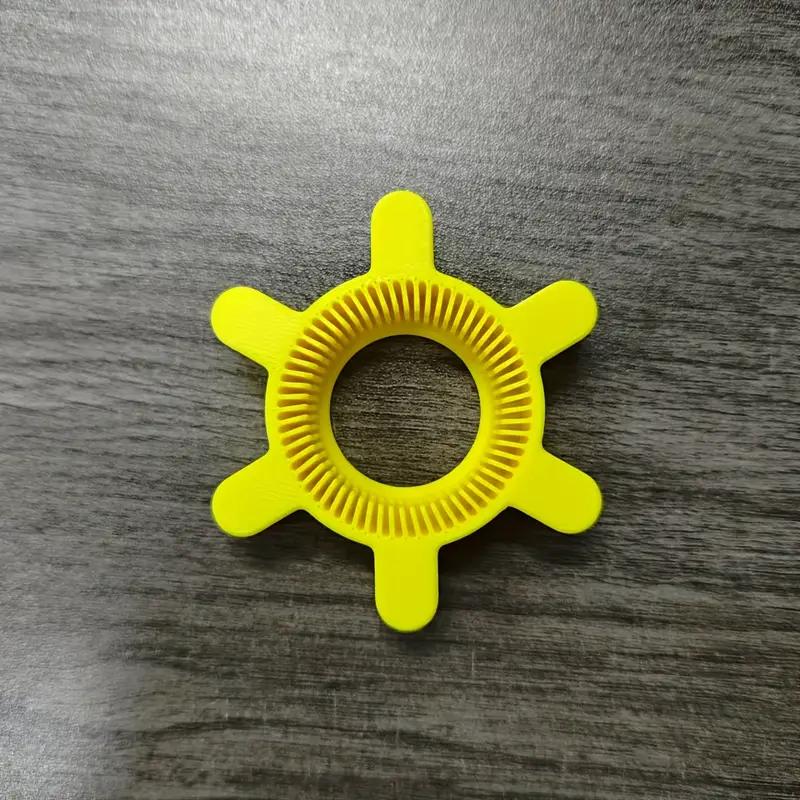 Manual Plastic Bottle Opener Home Kitchen Rotating Coke Bottle Opener Tool Toy