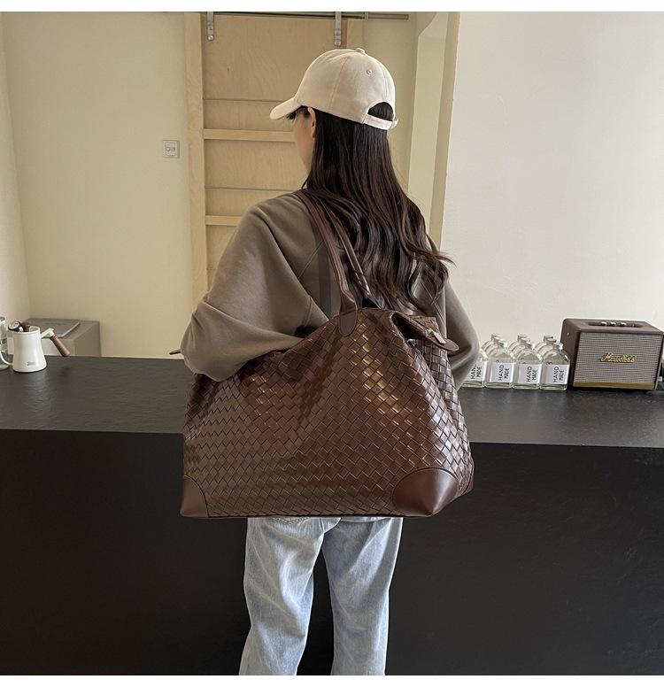 Fashion Woven Large-capacity Tote Bag Women's 2024 New Simple and Versatile Short-haul Shoulder Travel Bag Tide