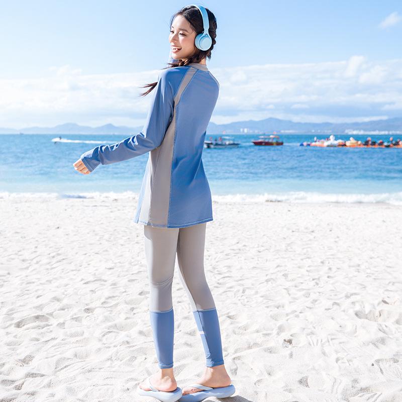 Women's Two-Piece Long Sleeve Quick-Dry Surfing Suit with Sun Protection