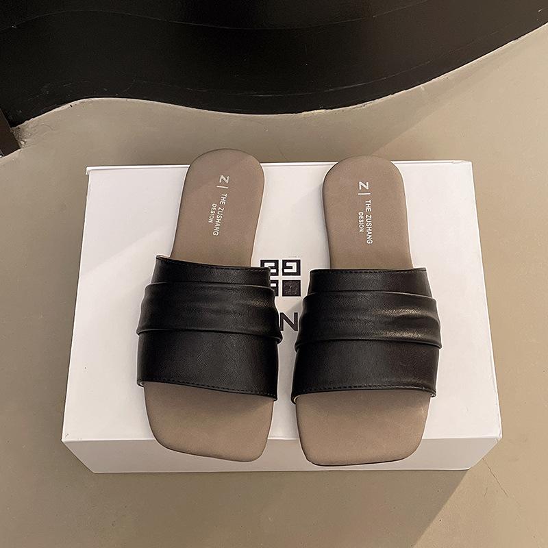 Flat heel one-word drag fashionable outer wear new summer versatile seaside casual cool slippers